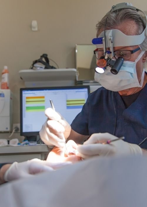 oral surgery in dubai